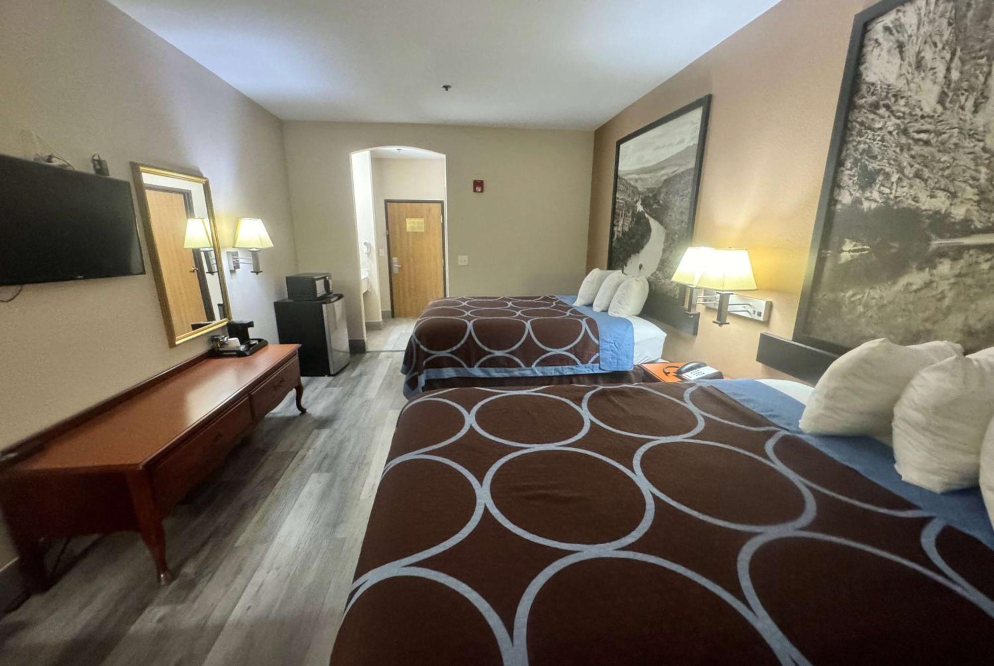 Hotel Super 8 By Wyndham Huntsville