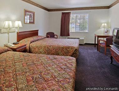 Super 8 By Wyndham 2* Huntsville